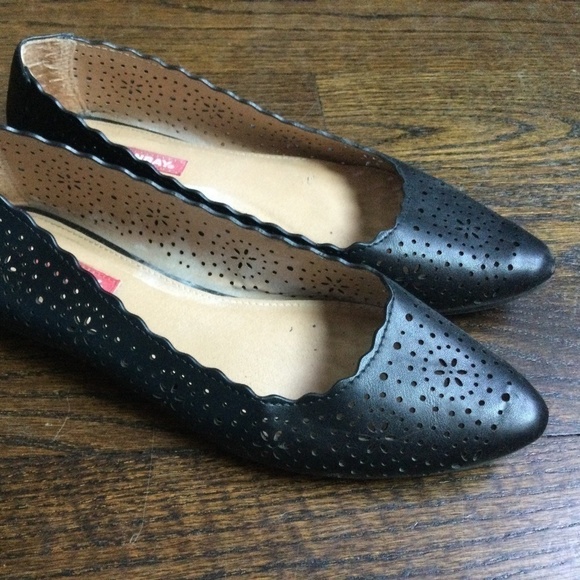 Union Bay Flats size 8 - Picture 8 of 8